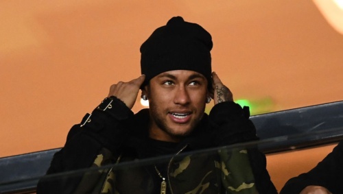 RÉVÉLÉ : La confidence surprenante que Neymar aurait faite à Luis Suarez sur son avenir