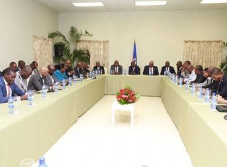 Haïti-Politique: Armée, états-généraux sectoriels, les trois pouvoirs ouvrent le débat