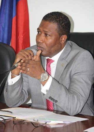 Haïti-Justice: le Parquet lance un mandat d’amener contre Camille Édouard Junior