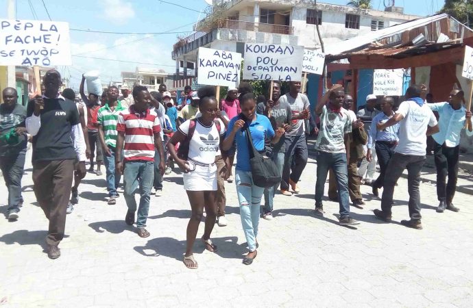 Haïti-Politique: manifestation anti-pouvoir, l’opposition multiplie les échecs