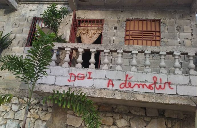 Démolition de maisons à Pèlerin: les sénateurs de l’Ouest jouent aux médiateurs
