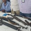 Réalité ou show médiatique: un chef de gang remet 8 armes à feu à la CNDDR