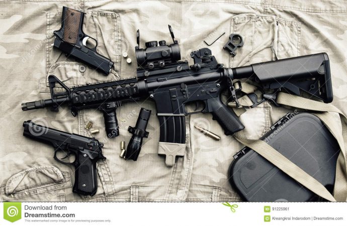 Désarmement: remise à la CNDDR de 4 armes à feu et 50 cartouches