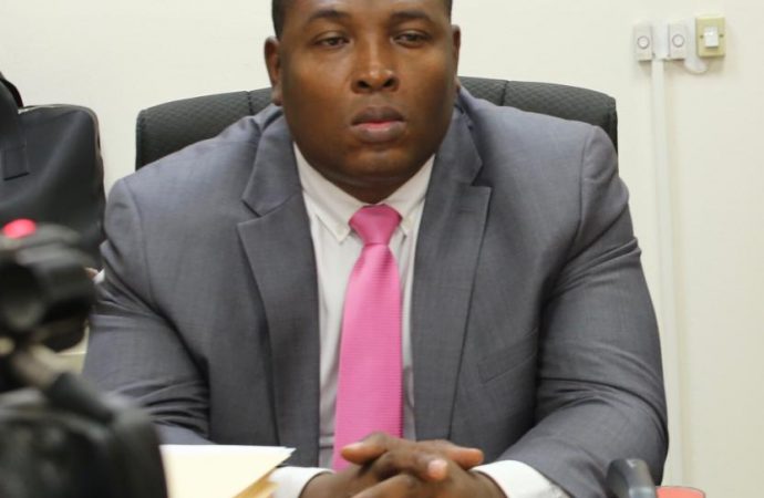 Le commissaire du Gouvernement de Port-au-Prince  démissionne