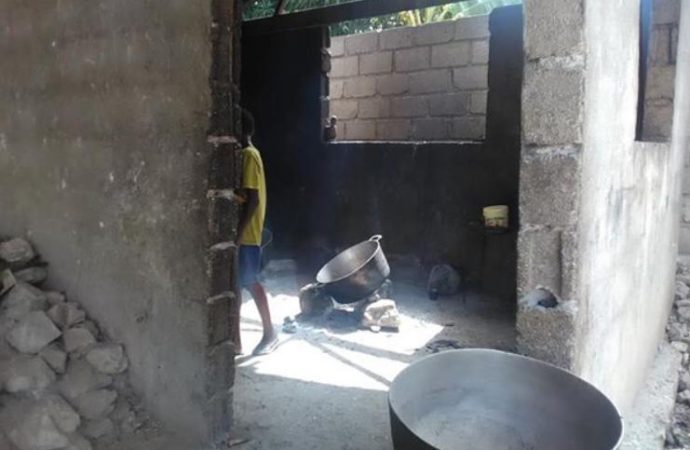 Petit-Goâve : une cinquantaine de familles privées d’eau et de nourriture lancent un cri d’alarme