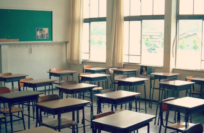Port-de-Paix: des établissements scolaires badigeonnés de matières fécales