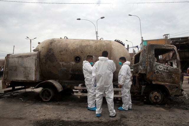 Explosion d’un camion au Pérou : le bilan grimpe à 14 morts