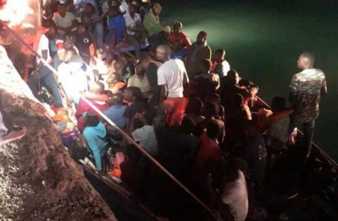 Un bateau rempli d’Haïtiens intercepté aux larges des îles Turcs and Caïcos