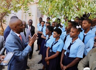 Éducation: Jovenel Moïse  visite les chantiers du lycée Jean-Jacques Dessalines