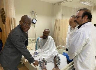 Jouthe Joseph au chevet des policiers hospitalisés à Bernard Mevs