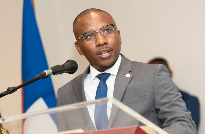 Les 68 Haïtiens qui seront déportés ne présentent aucun signe de coronavirus, rassure Claude Joseph