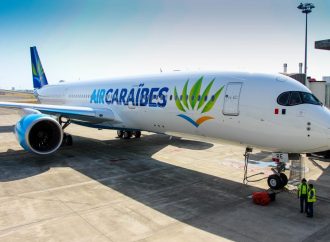 Une dizaine d’Haïtiens expulsés de Guadeloupe : L’association « Tèt kolé » appelle au boycott d’Air Caraïbes