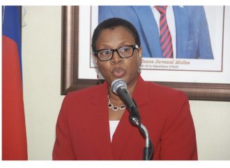 La ministre Nicole Yolette Altidor renvoyée du gouvernement