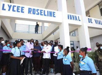 Éducation : Inauguration du Lycée National Roseline Vaval par le président Jovenel Moïse