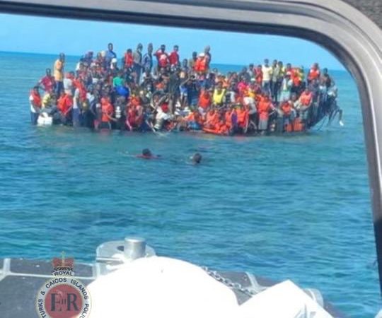 Migration : 159 Haïtiens on failli périr en mer des îles Turks & Caicos