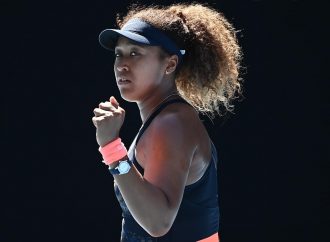 Open d’Australie : Naomi Osaka bat Serena Williams, fonce en finale