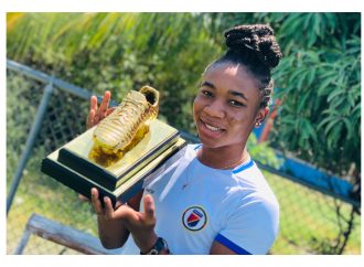 Melchie Dumornay, meilleure joueuse U20 de la CONCACAF 2020