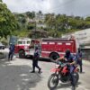 Pétion-Ville : des sapeurs-pompiers réclament des mois d’arriérés de salaire, bloquent les rues