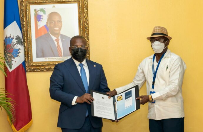Sécurité : Claude Joseph reçoit de la CNDDR le document final de la Stratégie nationale de désarmement