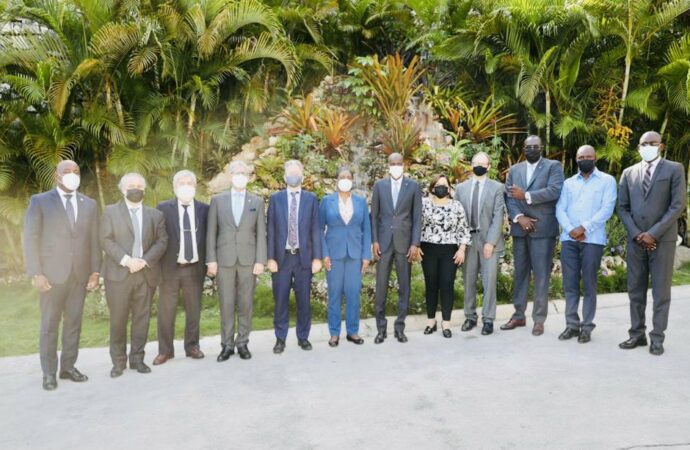 Jovenel Moïse remercie la Mission de l’OEA en Haïti, sollicite son appui pour les prochaines élections