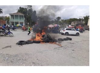 Référendum Constitutionnel : La présence de Rockfeller Vincent suscite un vent de panique à Jacmel