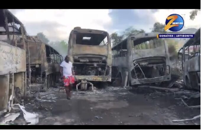 Incendie des locaux de l’entreprise “Le Transporteur Haïti” aux Gonaïves