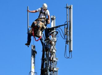 Pénurie de carburant : Plus de 300 antennes de la Digicel affectées, des problèmes de réseau surviennent