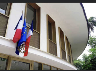 Protestation contre la pénurie de carburant : l’ambassade de France gardera ses portes fermées ce lundi