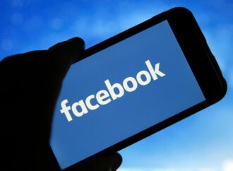 The intercept : publication d’une liste de près de 400 organismes et personnalités censurés par Facebook