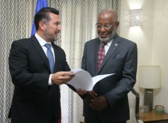 Diplomatie: L’Ambassadeur mexicain, Daniel Cámara, présente sa lettre de Cabinet au MAE