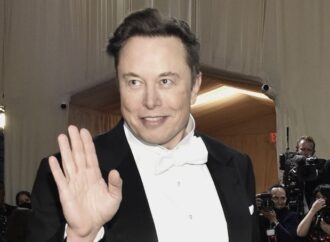 À cause de faux comptes, Elon Musk annonce la « suspension » du rachat de Twitter