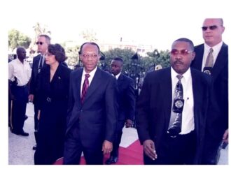 Les États-Unis accusent la France dans le « coup d’État » de Jean Bertrand Aristide en 2004