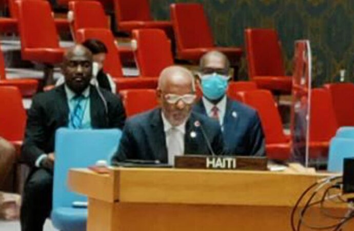 Sécurité : le chancelier haïtien sollicite une assistance technique et institutionnelle de l’ONU pour renforcer la PNH