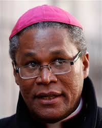 Monseigneur Dumas appelle les organismes de droits humains à « laisser la PNH faire son travail »