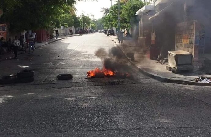Rareté de carburant : mouvement de protestation à Port-au-Prince