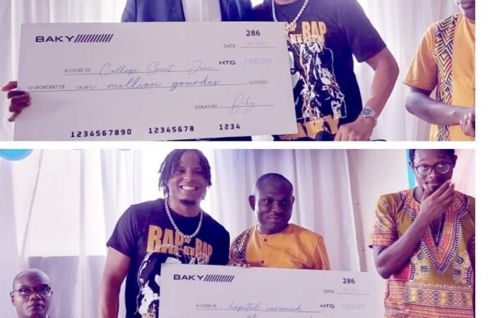 Cayes: Baky fait don de 2 millions de gourdes à un hôpital et à une école de sa ville natale
