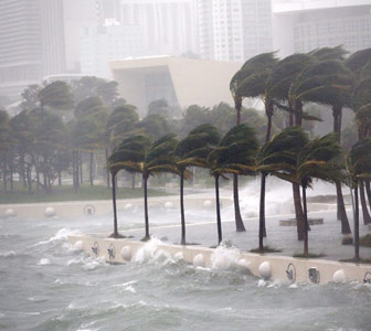 Passage de l’ouragan lan : Plus de 2 millions de foyers privés d’électricité en Floride
