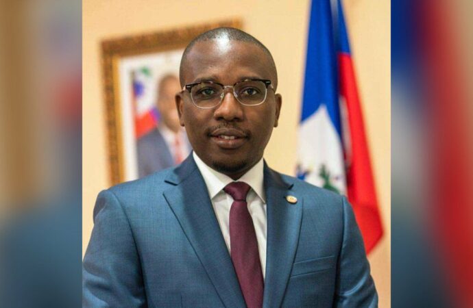 Claude Joseph interdit de fouler le sol dominicain : Des responsables politiques haïtiens condamnent