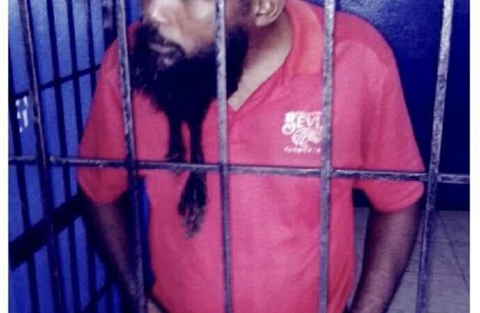 Arrêté, le militant de Pitit Dessalines Nicholson Pierre, transféré au pénitencier national
