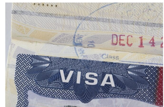 Restrictions de visas américains : « Les personnes concernées sont informées », affirme Eric Stromayer