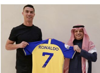 Football : Cristiano Ronaldo signe avec le club saoudien Al-Nassr