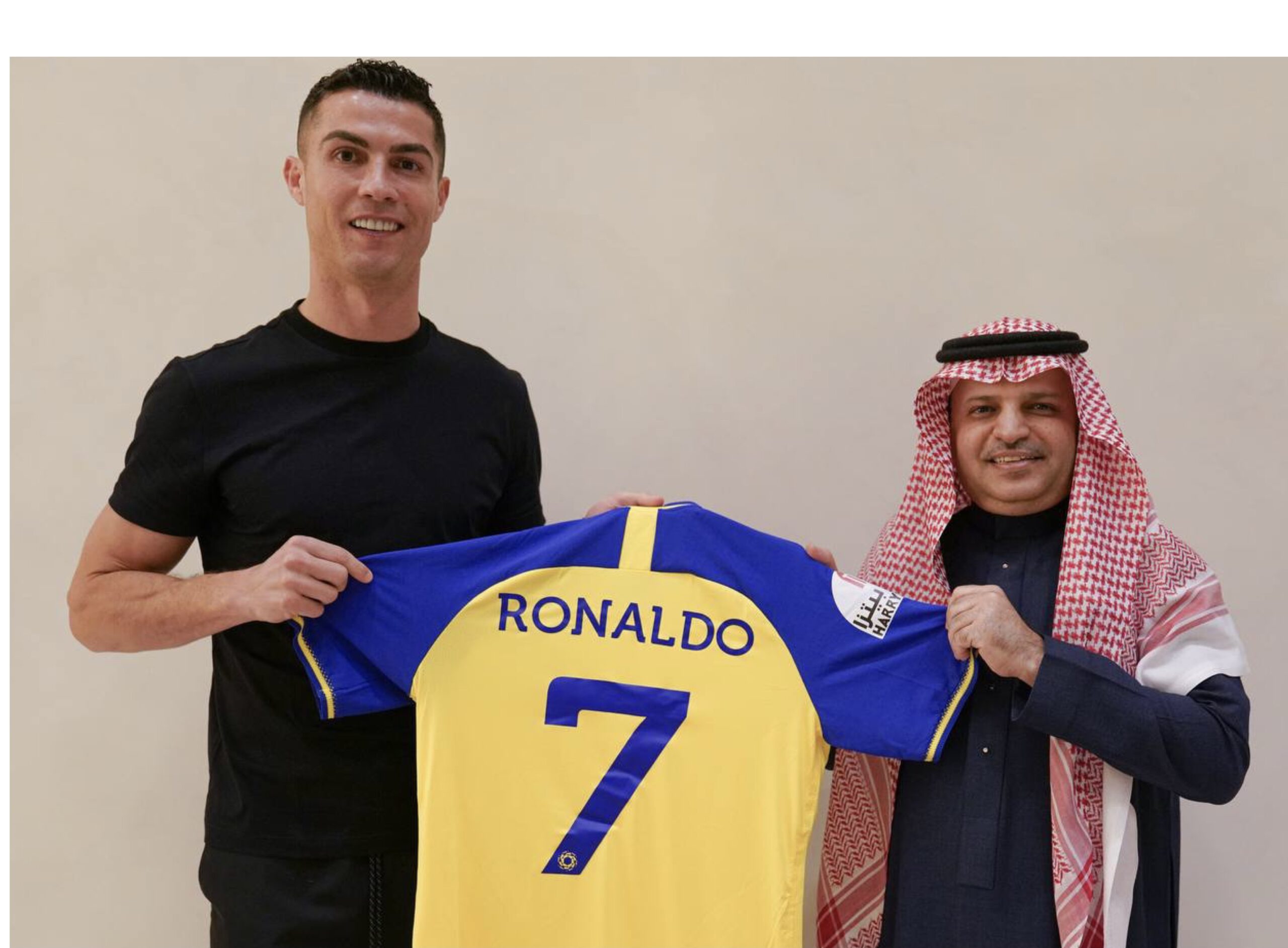 Football : le Paris Saint-Germain tenu en échec par Al-Nassr, l'équipe de  Cristiano Ronaldo