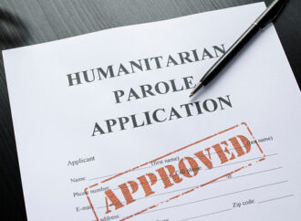 Humanitarian Parole : les 20 Etats plaignants demandent au juge fédéral de suspendre immédiatement le programme