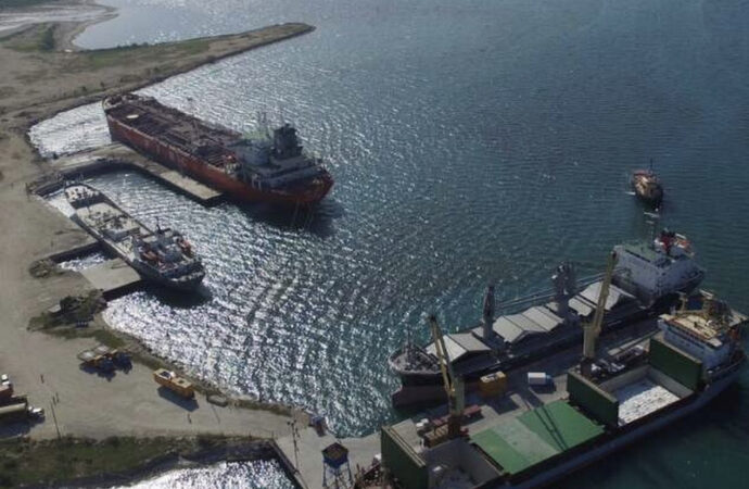 Économie : une nouvelle cargaison de produits pétroliers arrive à Port-au-Prince