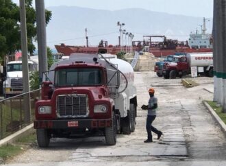 Insécurité : trois camions-citernes remplis de carburant détournés à Cité-Soleil