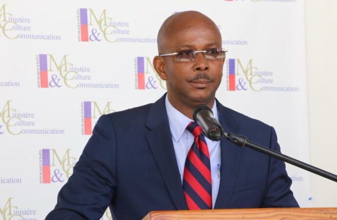 À Jacmel, Jean Michel Lapin met sur pied un conseil d’orientation stratégique : faut-il en rire ou en pleurer ?