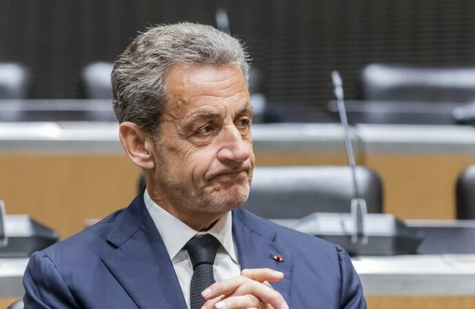 Corruption et trafic d’influence : l’ancien président Nicolas Sarkozy écope de 3 ans de prison