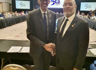 Sommet CARICOM : Ariel Henry rencontre le président rwandais Paul Kagame