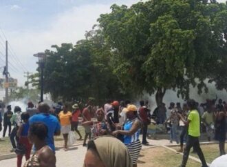 Intervention policière musclée devant l’ambassade américaine : l’OPC condamne, invite les autorités à rétablir la sécurité dans les quartiers