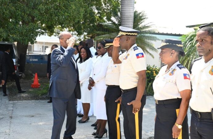 CARICOM : le Premier ministre Ariel Henry s’envole pour le Canada